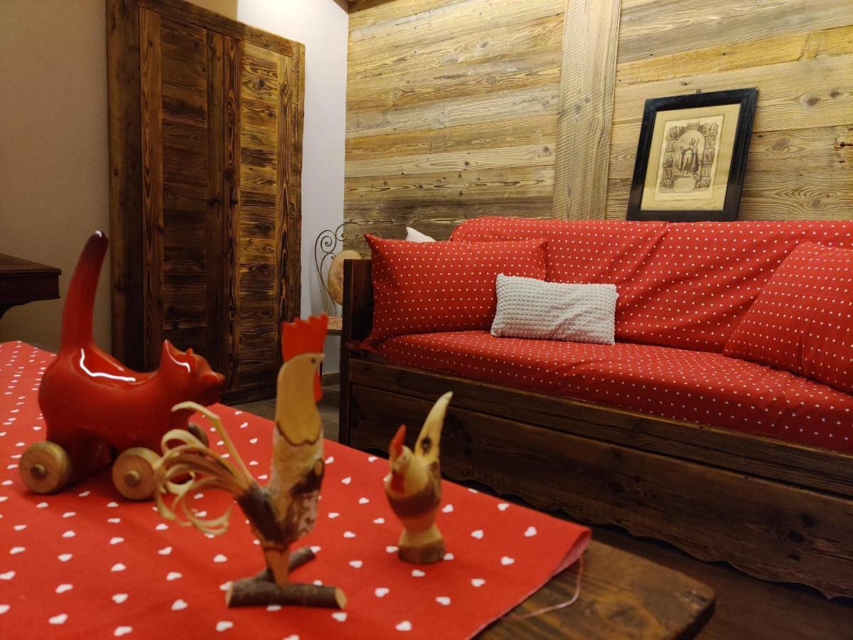 Au Fond Du Bourg Apartman Aosta Kültér fotó