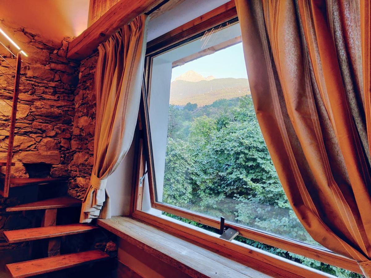 Au Fond Du Bourg Apartman Aosta Kültér fotó
